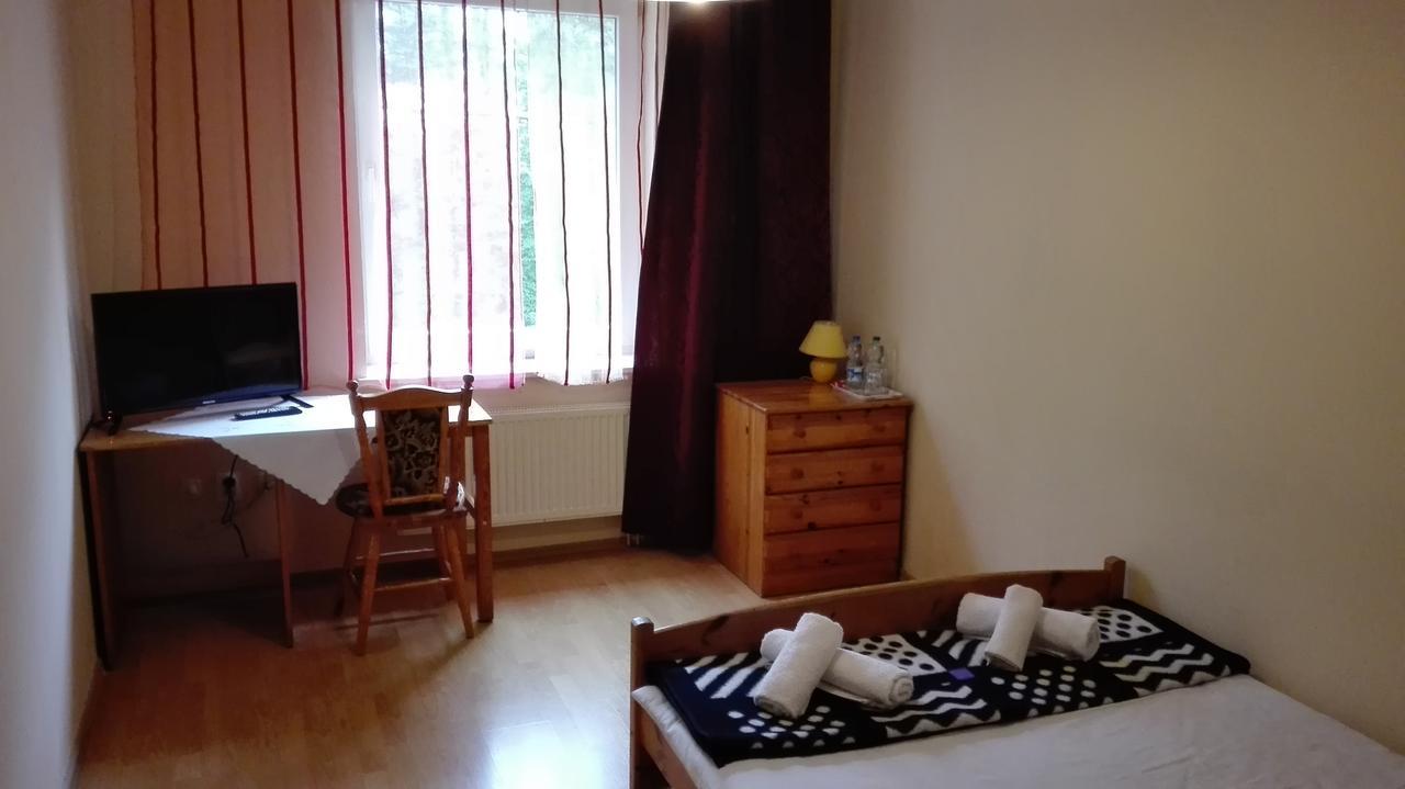 Restauracja - Hotel Nova Skepe Екстериор снимка